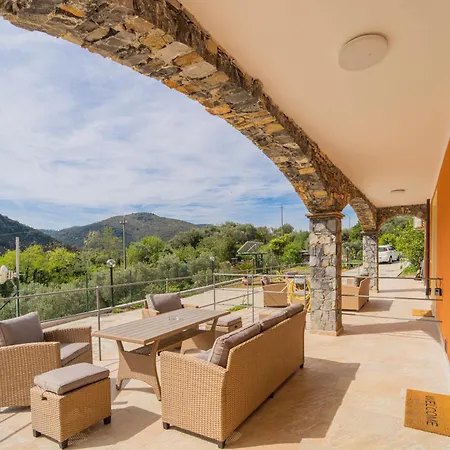 268 - Casa Paradise B2, Nel Di Casarza A 15 Minuti D'auto Dal Mare - Parcheggio Privato Incluso アパート